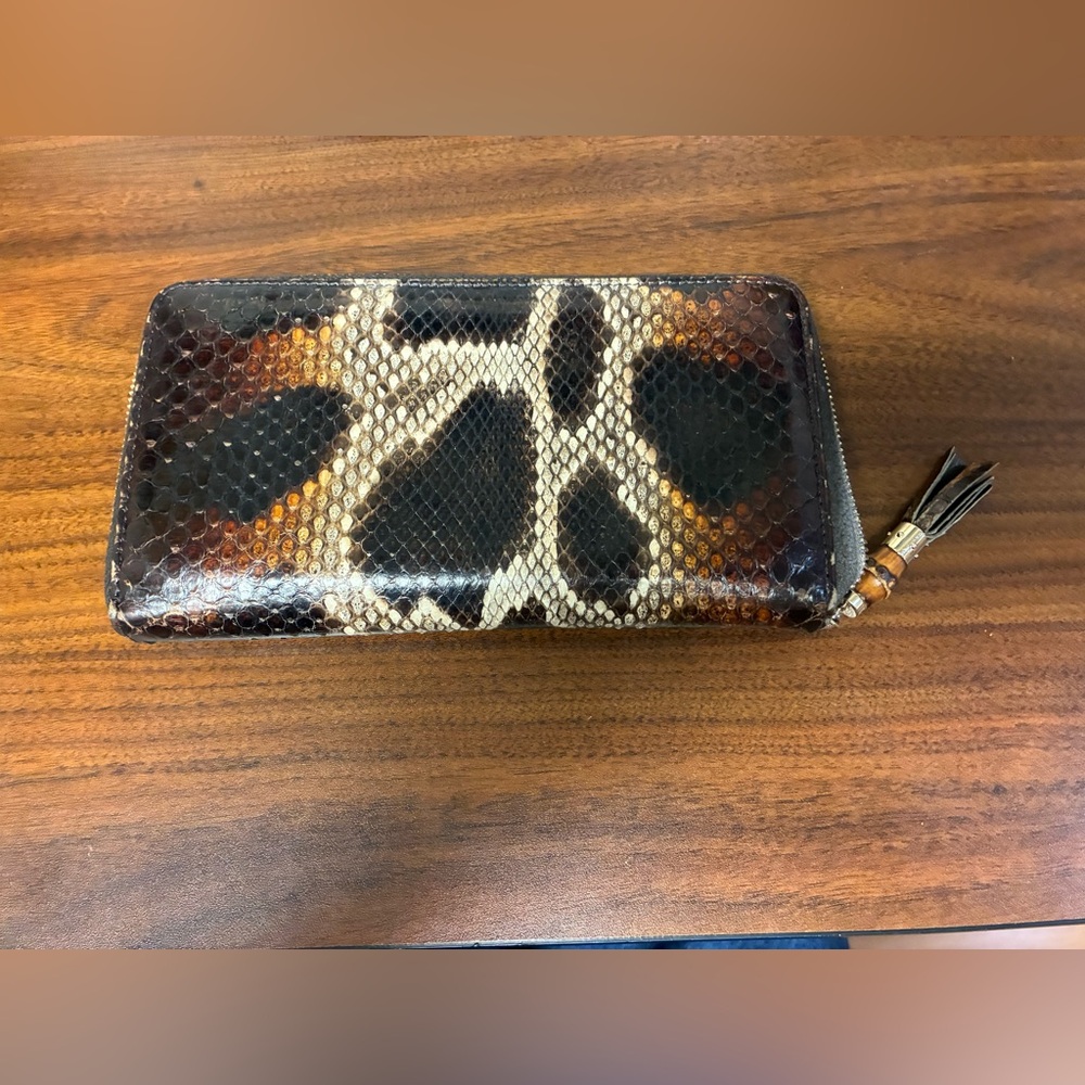Gucci Brown Diamond Python Snakeskin Exotic Leather Zippy Bamboo Tassel Wallet